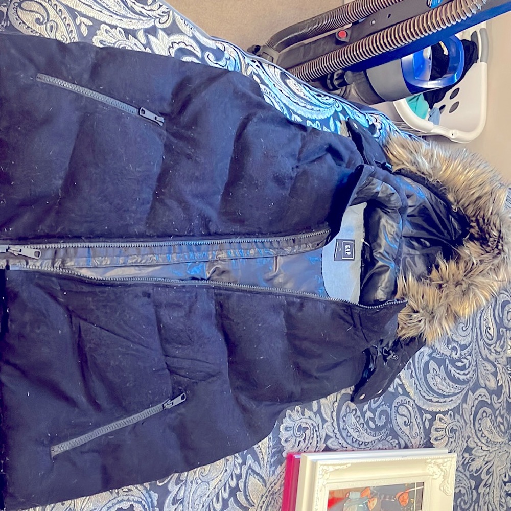 Gap wool vest